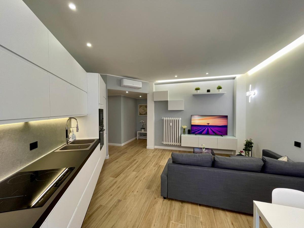 Luxury Downtown - Milan Mf Apartments Exterior photo